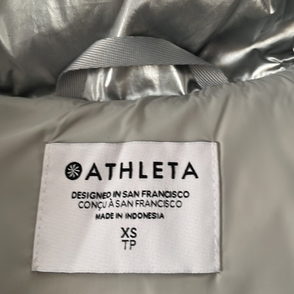 Athleta Vest - Picture 9 of 17